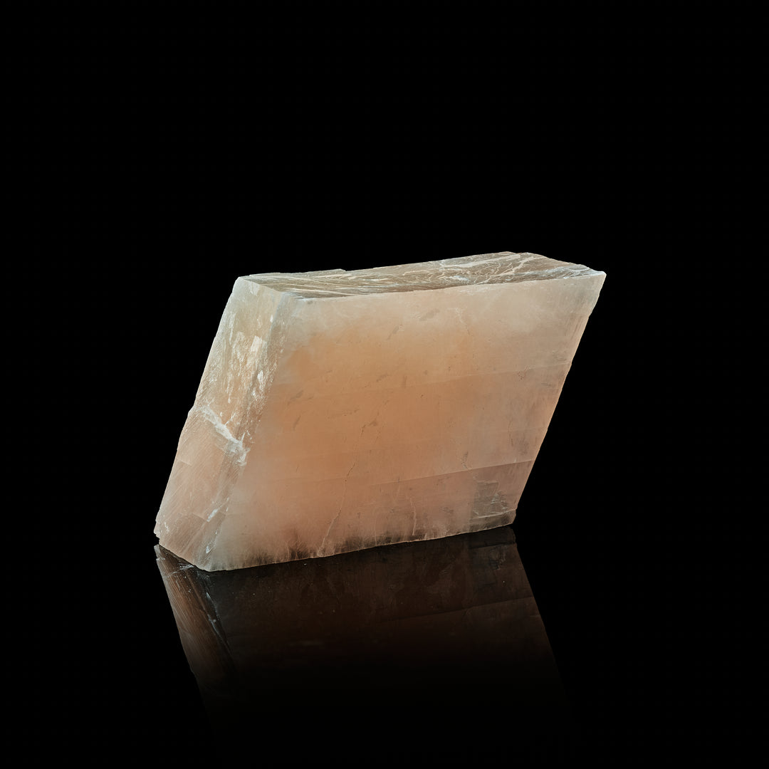 Pink Calcite, Fluorescent