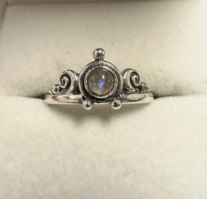 Labradorite Spiral Ring