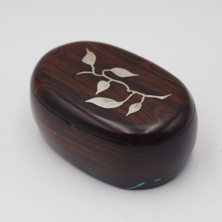BOX WITH VINE