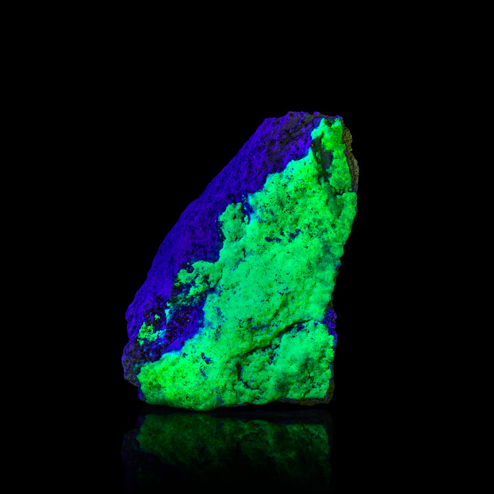 Hyalite Opal, Fluorescent