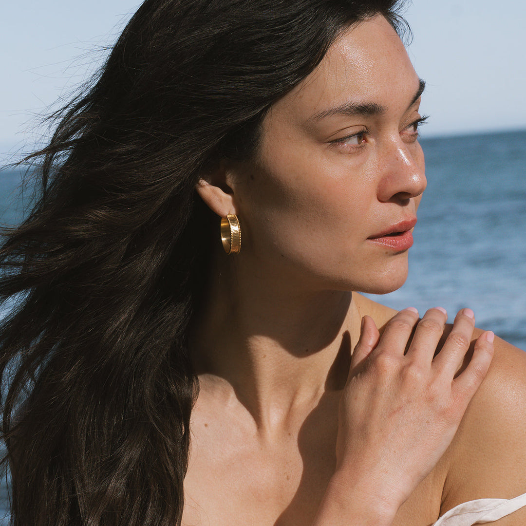 Bold Spirit Gold Hoop Earrgins