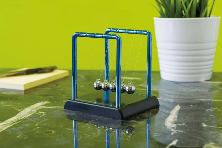 Toysmith Newton's Cradle Pendulum Physics Toy