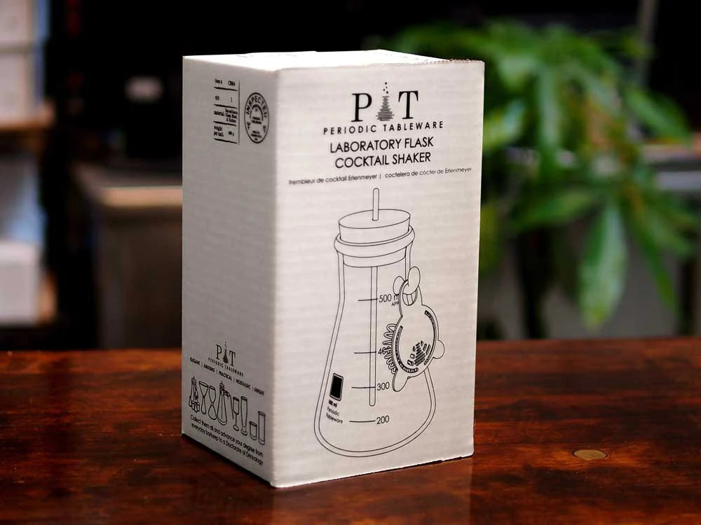 Laboratory Flask Cocktail Shaker with Shotglasses