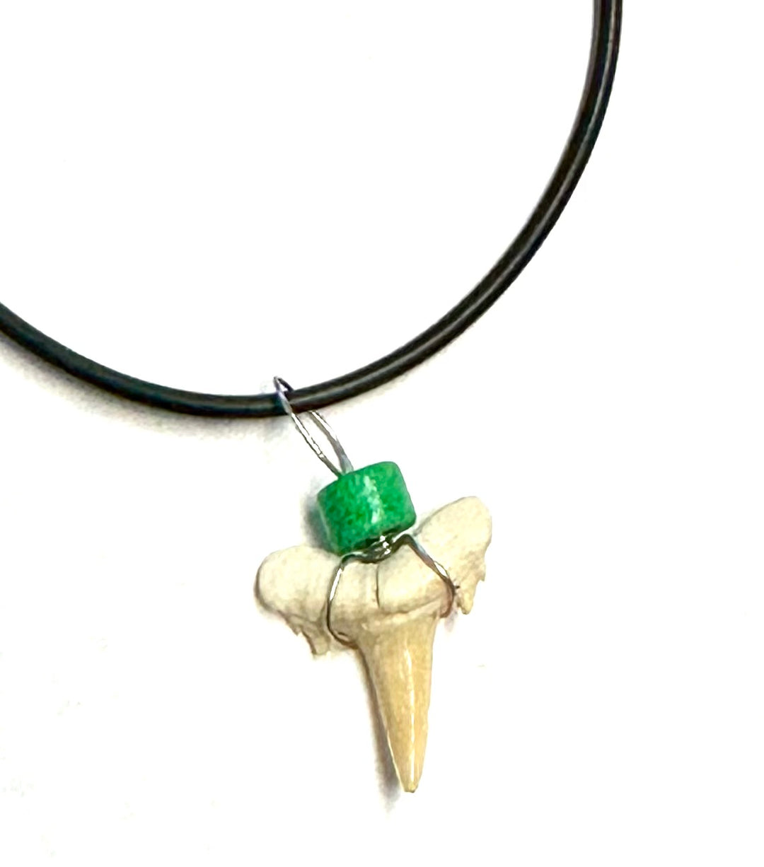 One Bead Sharktooth Necklace