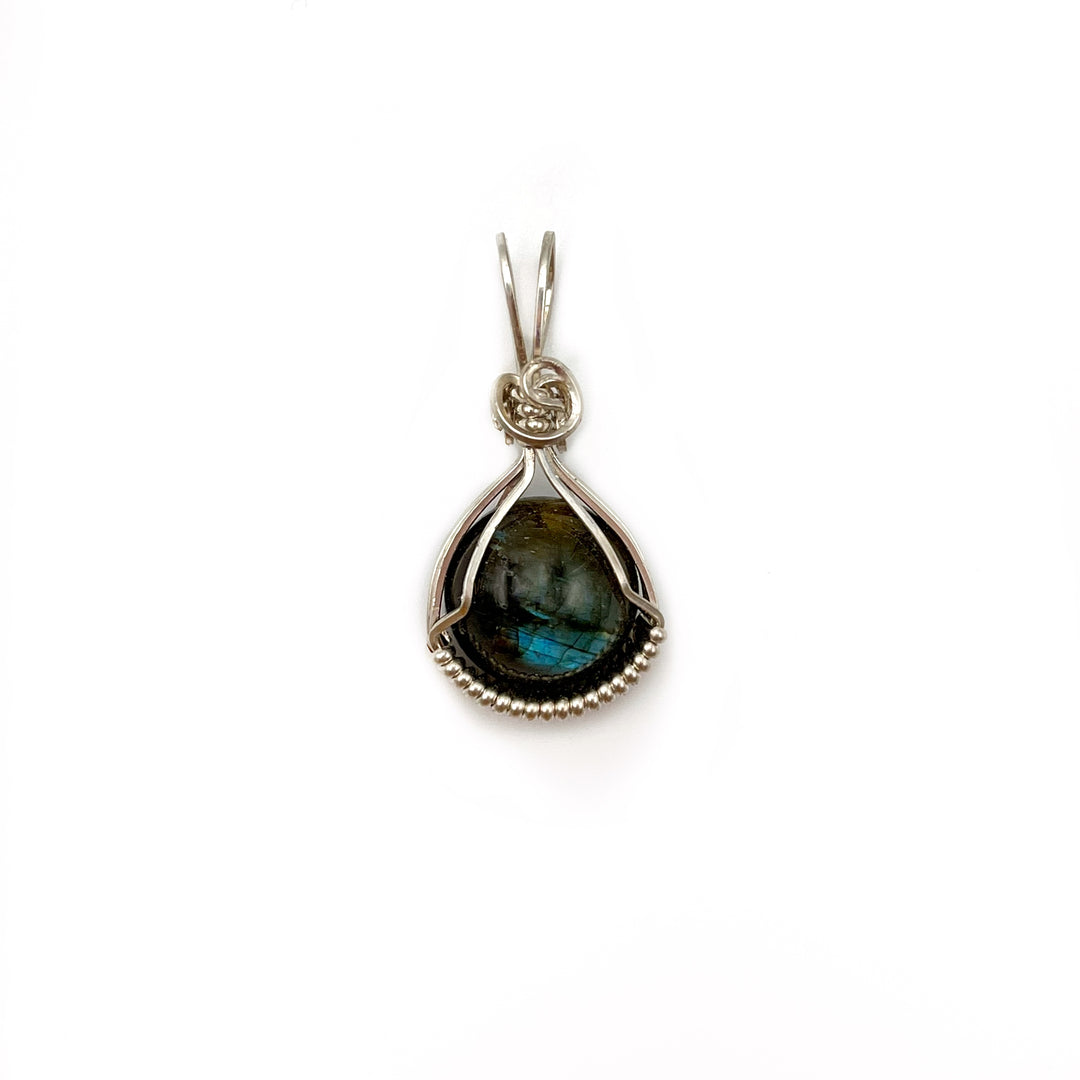 Round Labradorite Pendant