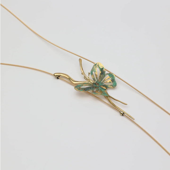 Butterfly Lariat