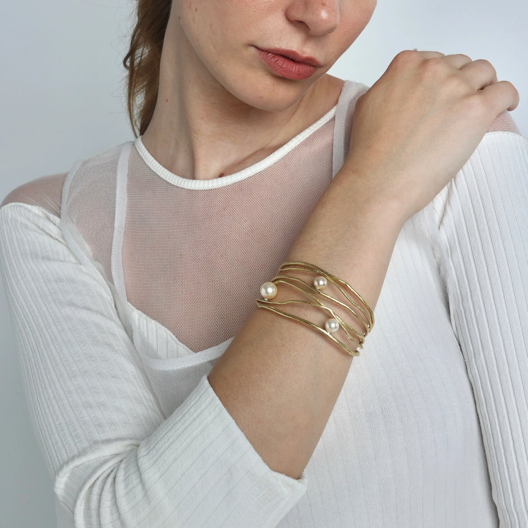 Yvette Pearl Bracelet
