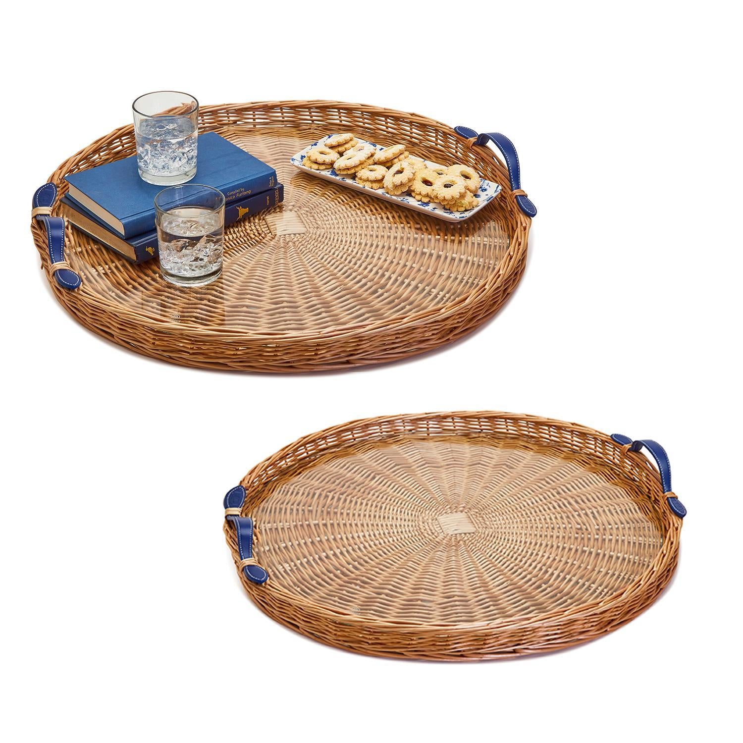 Round Hand-Crafted Wicker Tray